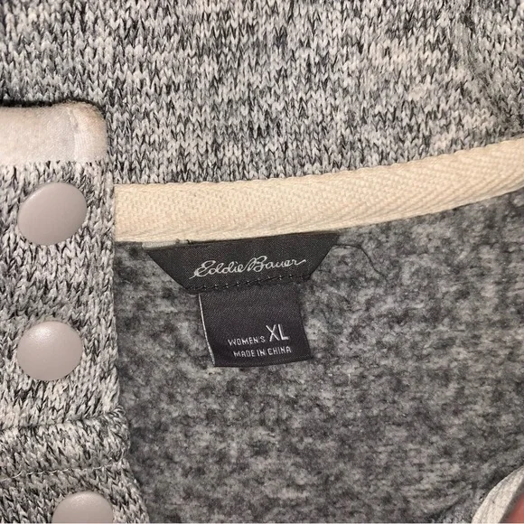 Eddie Bauer pullover - Picture 2 of 4